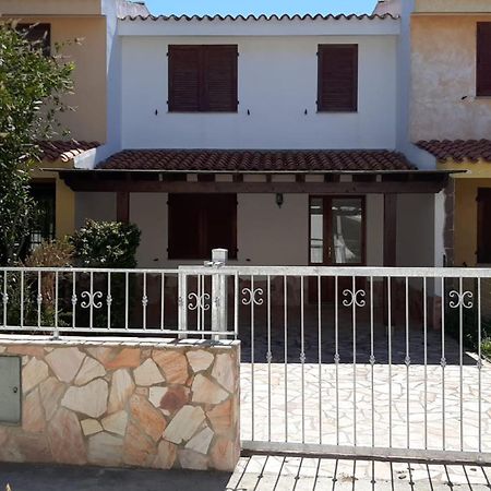 Casa Giovanna Porto Pino Buitenkant foto