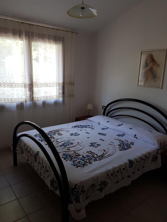 Casa Giovanna Porto Pino Buitenkant foto